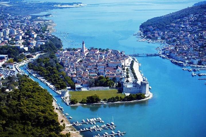 Besøg Split og Trogir og vend tilbage til Zadar