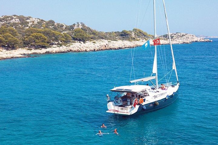 Journée de voile avec skipper et chef privé aux îles Kas