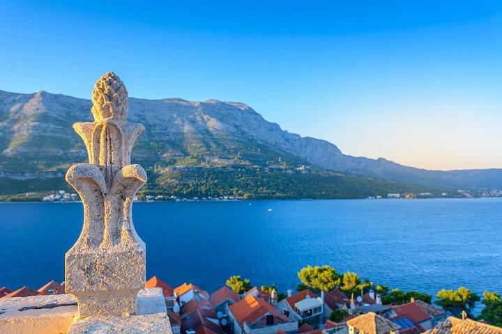 コルチュラとペリエシャツへのワイン テイスティング付き日帰り旅行