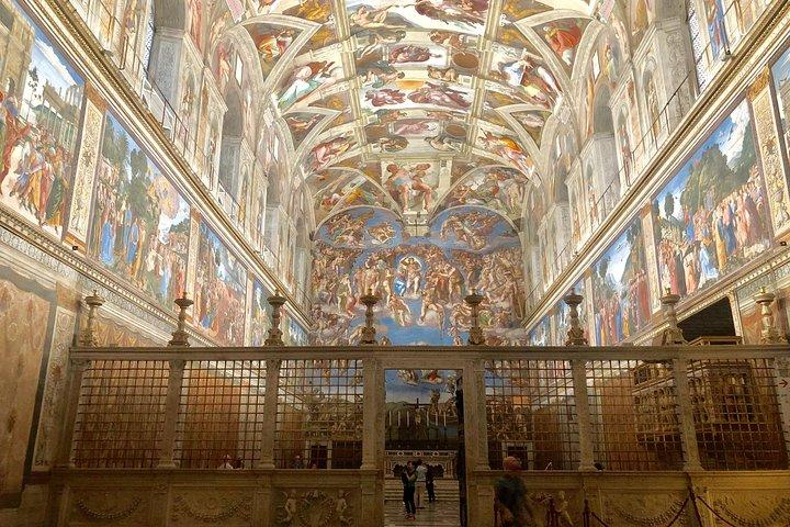 Sixtijnse kapeluitdrukkelijke en St Peter Basilica