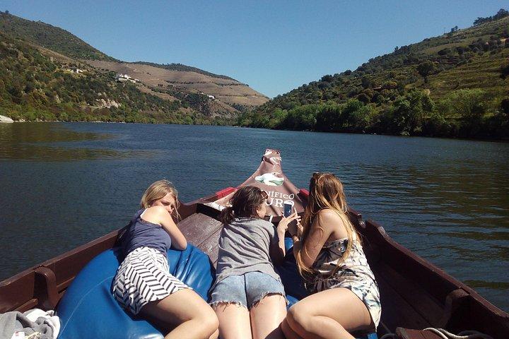 Authentic Douro Valley - small-Group Tour (Max 7)
