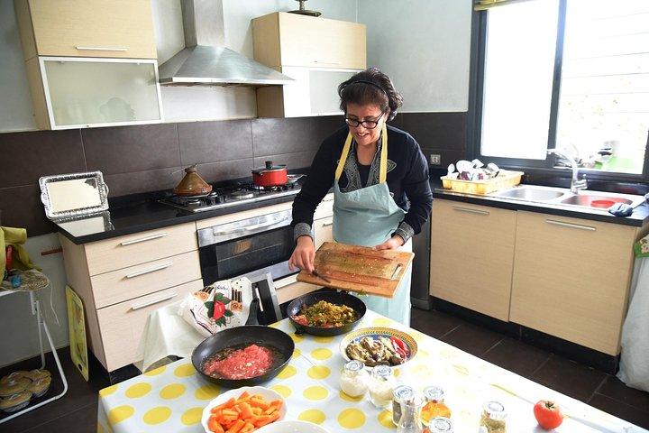 Tour privato del mercato e lezione di cucina a Casablanca con trasferimenti