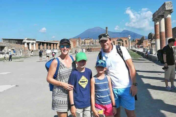 Skip-the-Line Pompeii Tour for Kids with an Archaeologist