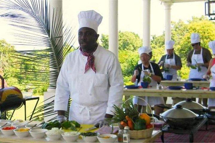 Gustos of Jamaica Food Tour da Runaway Bay