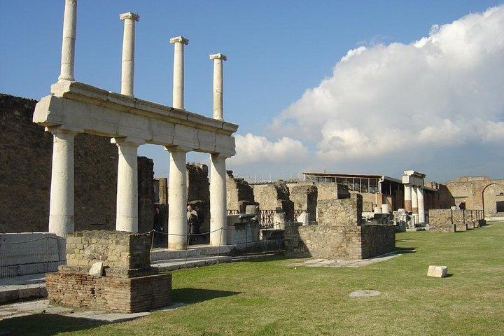 Costa Amalfitana: pequeno grupo de Pompeia e Vesúvio com ingressos sem fila