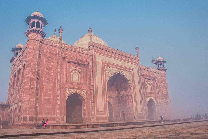Agra: tour di mezza giornata del Taj Mahal e del Forte di Agra con trasferimenti