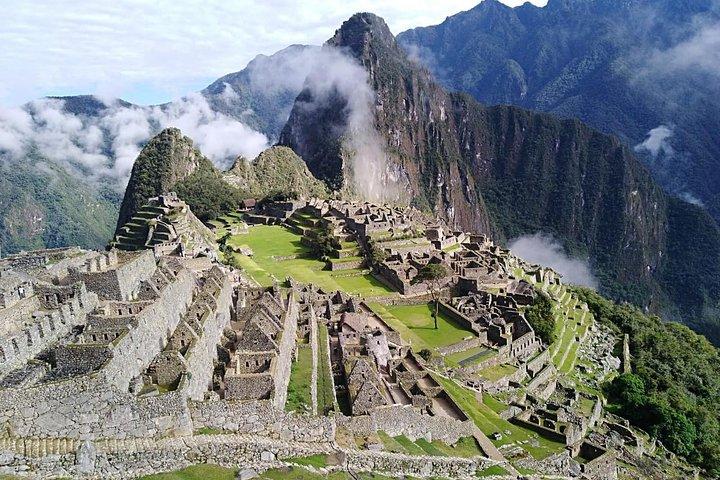 Machu Picchuクスコのプライベート全日ツアーツアー