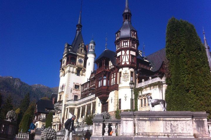 Premium Private 3-daagse Best of Transylvania Tour Boekarest Hotel Pick Up / Drop Off