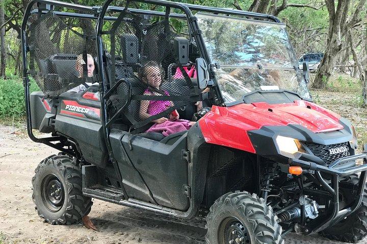 タマリンド、フラミンゴ、コンチャル ビーチ発の ATV と UTV ビーチ ツアー