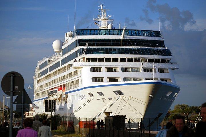 Tour grupal de conducción de 1 a 6 personas. Excursión por la costa de Berlín con recogida en el puerto