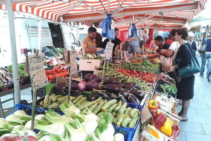 Visita al mercado y clase de cocina en Módena