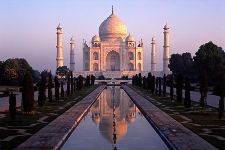 Tour privato di Taj Mahal all'alba e di Agra da Jaipur