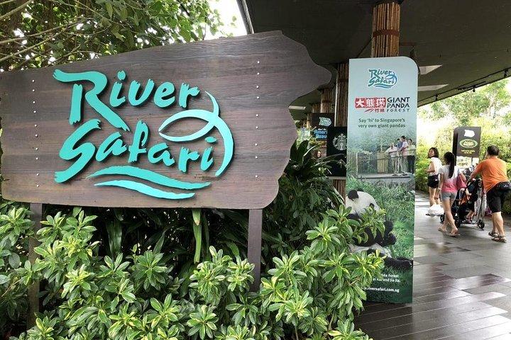 Singapore Bird Park & River Wonder (Tickets & Transfer)
