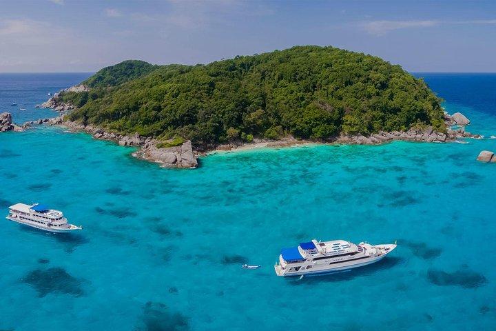Excursión de buceo desde Phuket – Día completo con almuerzo