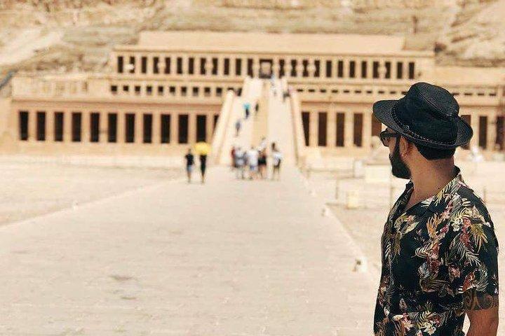 VIP Luxor Day Trip da Hurghada, tra cui la Valle dei Re, il Tempio di Hatshepsut e il Tempio di Karnak