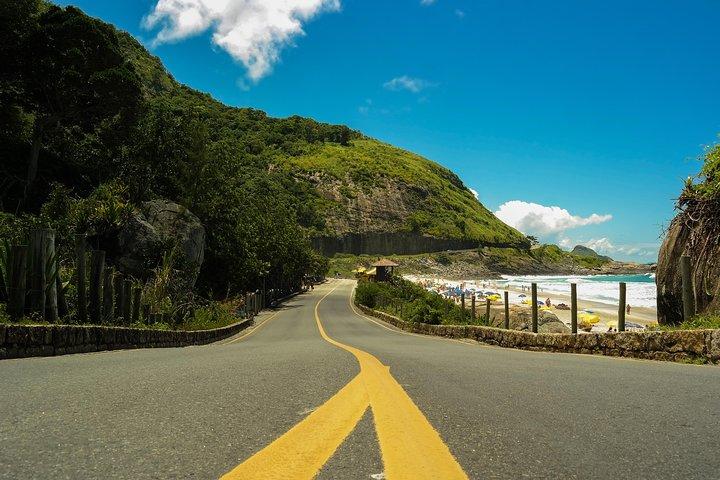 Excursión privada a la playa Prainha y Grumari en Río de Janeiro