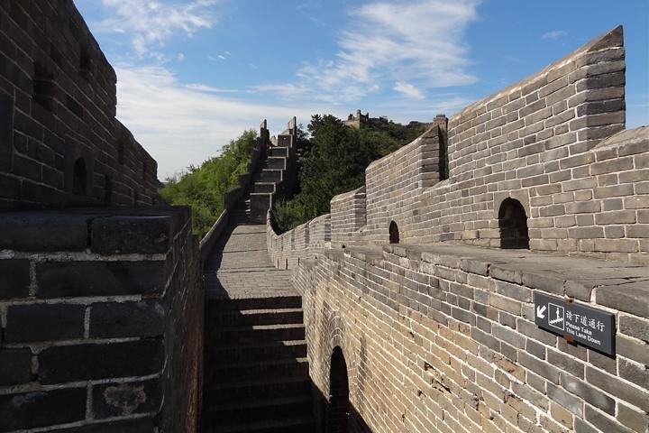 Small Group Morning/Sunset of 6km hiking Jinshanling Great Wall
