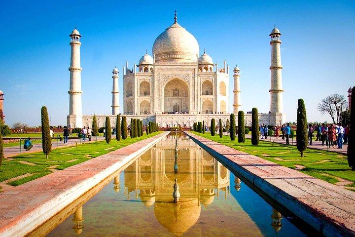 All Inclusive Day Trip til Taj Mahal, Agra Fort og Baby Taj fra Delhi med bil