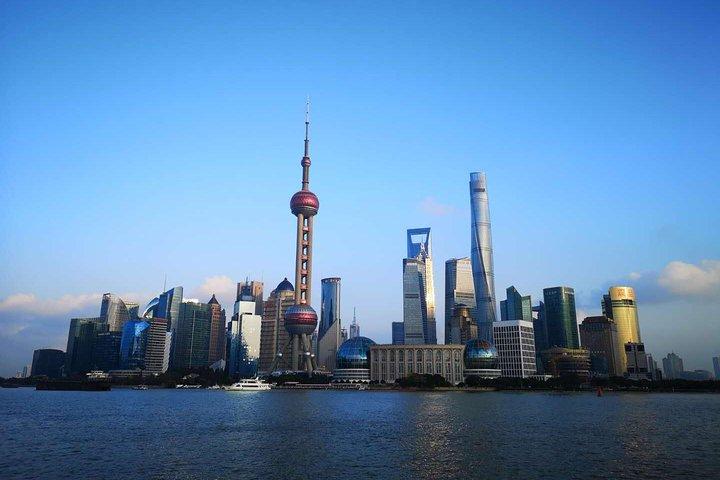 Privat tur til Shanghai Highlights og Zhujiajiao Water Town på en dag