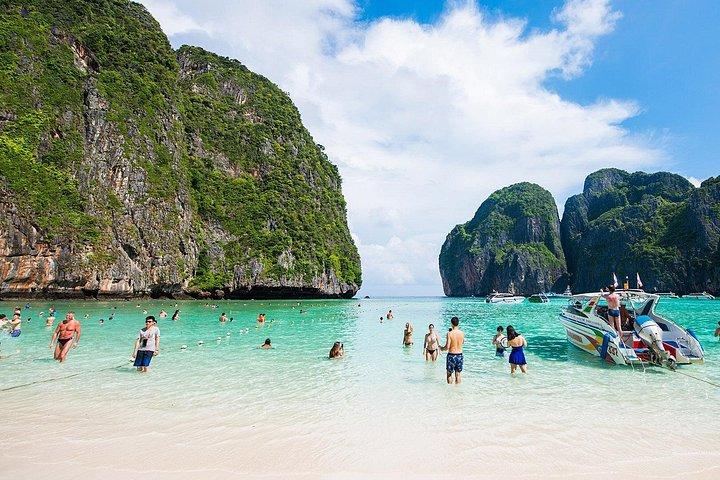 Discover Phi Phi Islands: Royal Jet Cruiser Experience with Lunch