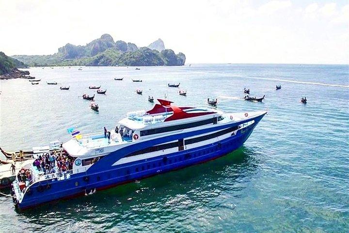 Descubre Islas Phi Phi : Experiencia Royal Jet Cruiser con almuerzo
