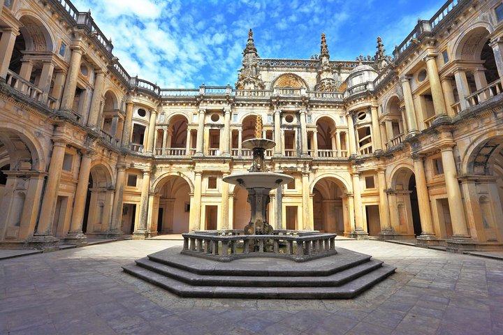 Tomar and Almourol Castle Private Tour from Lisbon