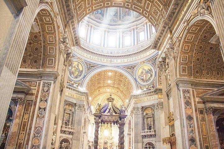 Billet coupe-file pour la chapelle Sixtine du Vatican et visite d'une journée en bus à Rome