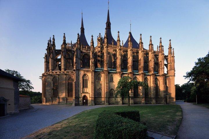 Kutna Hora Halvdag, Inkl. Benkyrkan och St.Barbara-katedralen