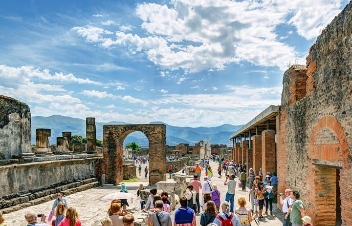 Pompeii and Herculaneum led by an Archaeologist with private transport