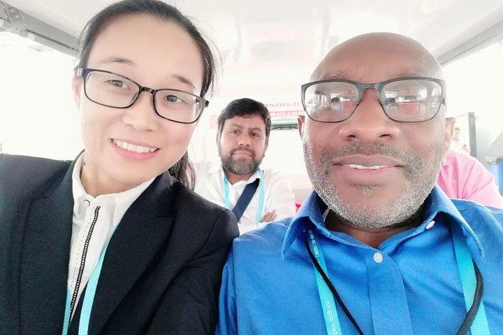 広州交易会 - 中国語と英語の通訳者 - ソーシングサービス - 訪問工場