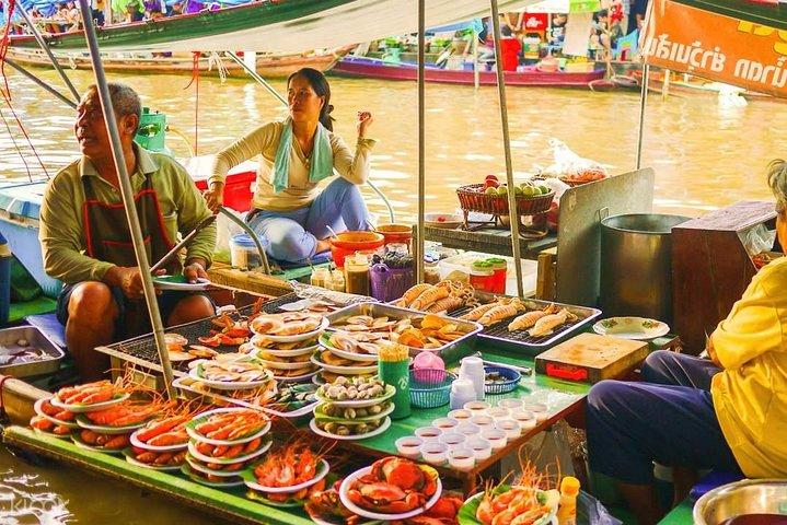 Thailand Market Discovery : Amphawa & Maeklong Eisenbahnmarkt
