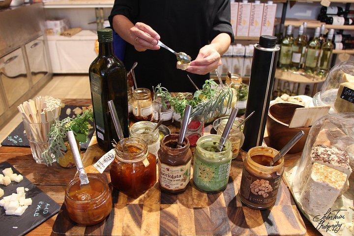 Jaffa Flea Market Tasting Tour
