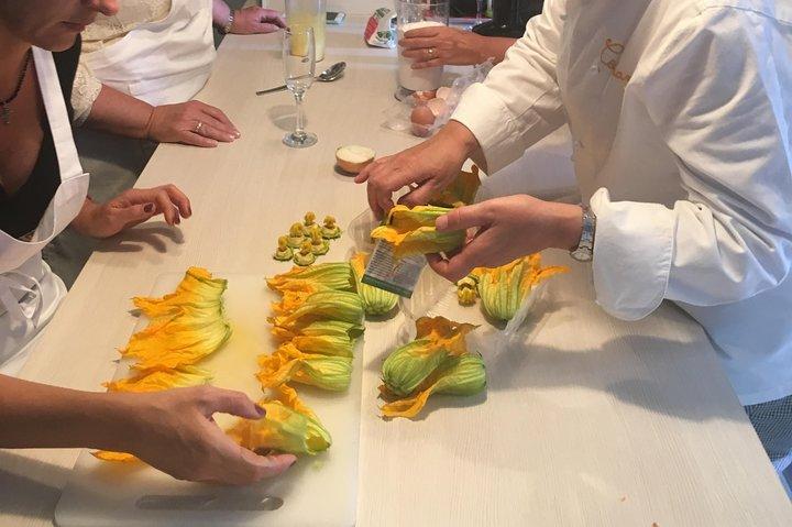 Tour de mercado e aula de culinária