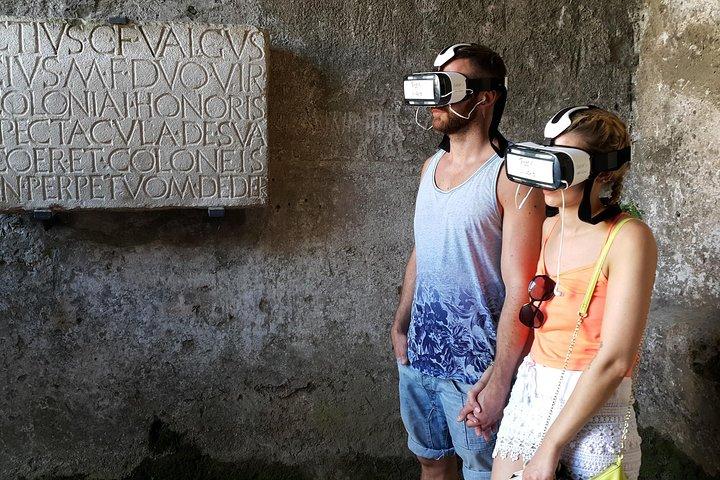 Privatführung durch Pompeji mit 3D-VR-Headset