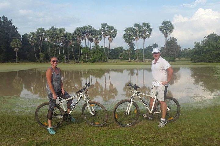 Private Siem Reap Countryside Cycling Tour