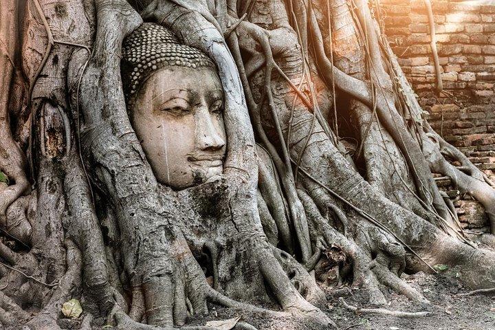 Templos de Ayutthaya e mercado flutuante de Ayothaya saindo de Bangkok