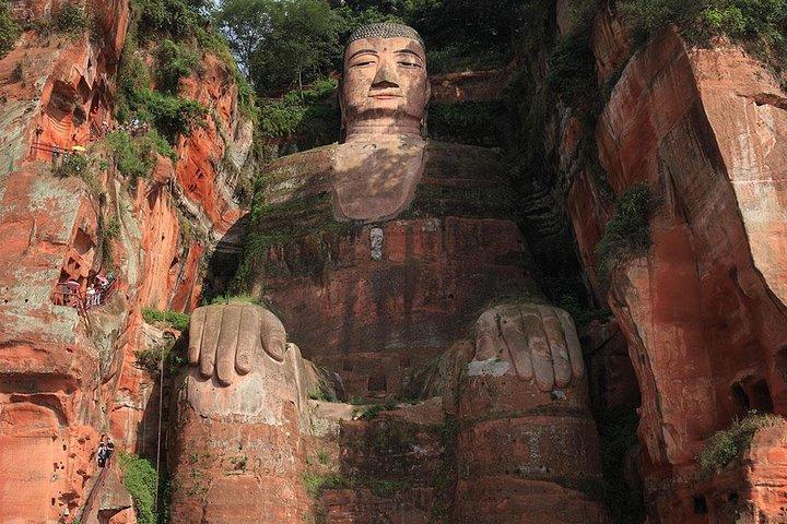 楽山大仏の1日のプライベートツアー、黄龍渓古代の町
