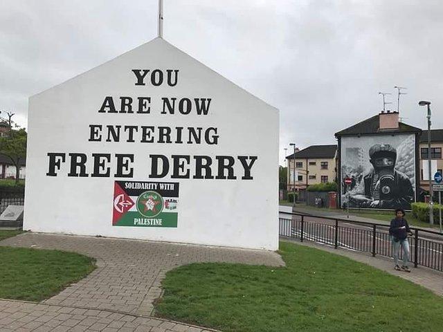 Derry Londonderry Private Tagestour von Belfast