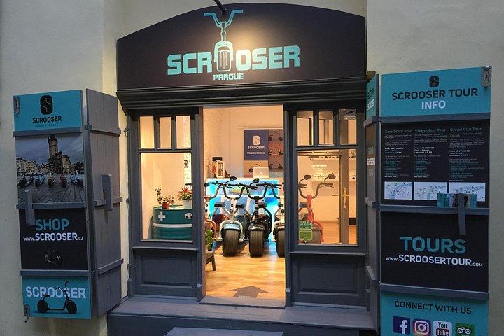 プラハのSCROOSERでグランドシティツアー