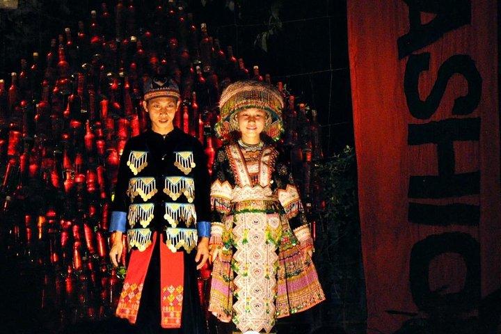 Luang Prabang Dinne & Etnisk Modeshow