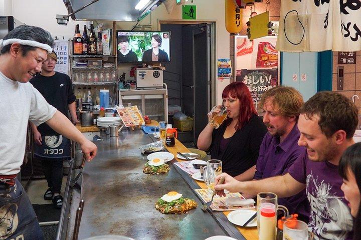 Excursão noturna de comida e bebida de Hiroshima Izakaya