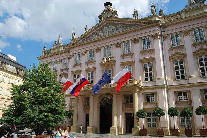 Viagem Privada de Dia Inteiro de Praga a Bratislava