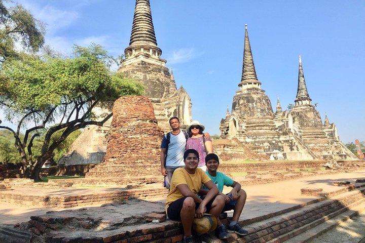 Excursión privada al mercado flotante y al patrimonio mundial de Ayutthaya