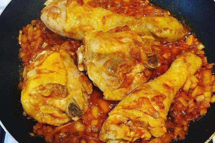 Easy Cooking Class Budapest - マーケット ウォーク付き (地元のワインとパーリンカを含む)