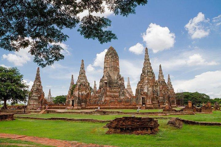 Private Trip : Ayutthaya historical venture, boat ride & lunch