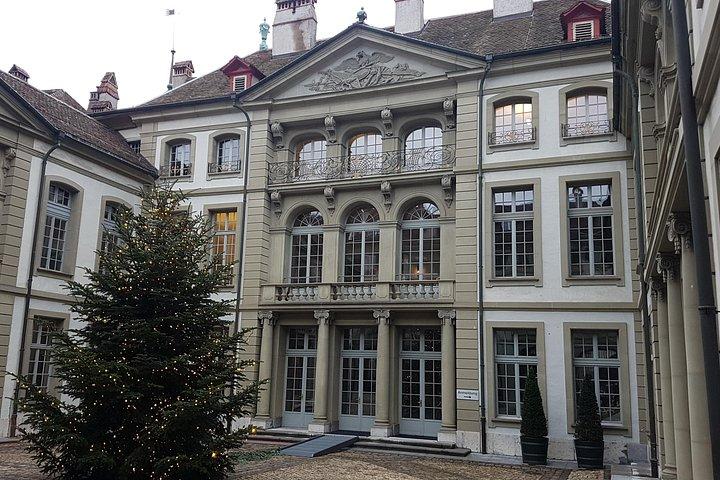 ベルン市内観光：スイス首都プライベートウォーキング半日ツアー