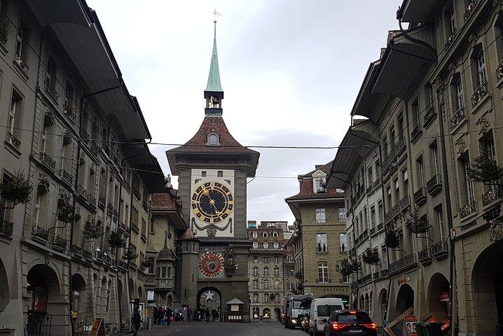 ベルン市内観光：スイス首都プライベートウォーキング半日ツアー