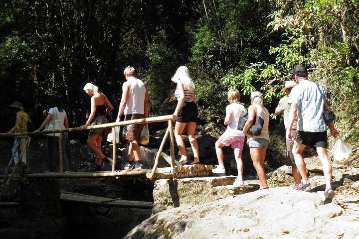 Fullday Tour of Pa-La-U Waterfall från Hua Hin inklusive lunch