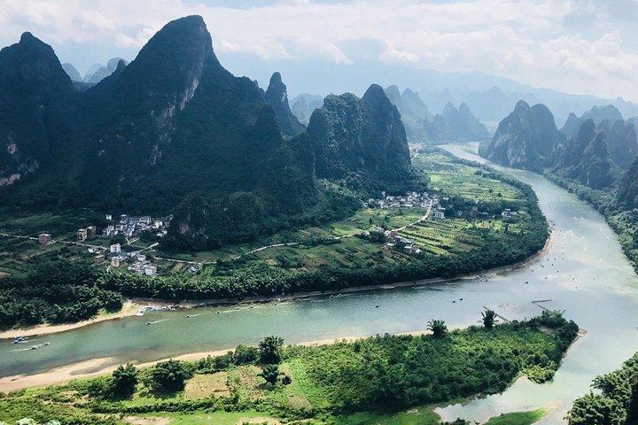 2-tägige Private Yangshuo-Reise mit dem Rundweg-Hochgeschwindigkeitszug von Guangzhou
