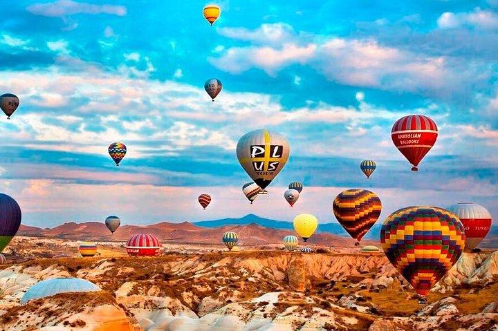 4 Day Turkey Tour: Capadócia, Pamukkale, Éfeso por Ônibus